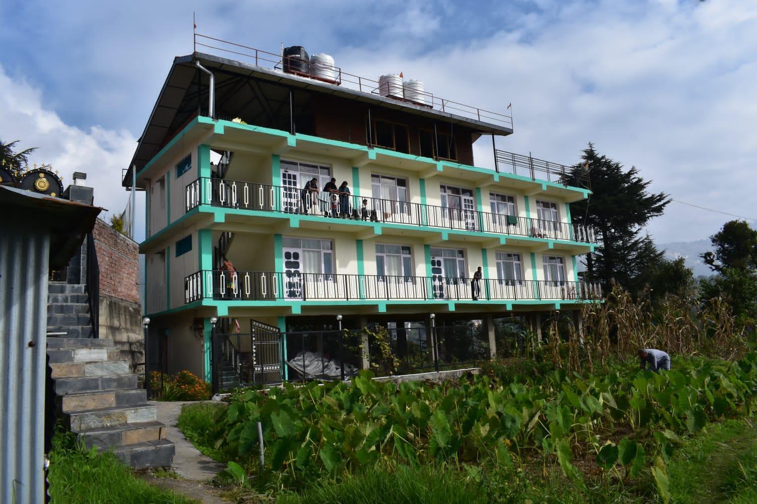 Shimla Hills Apartments 2Bhk Quarto foto