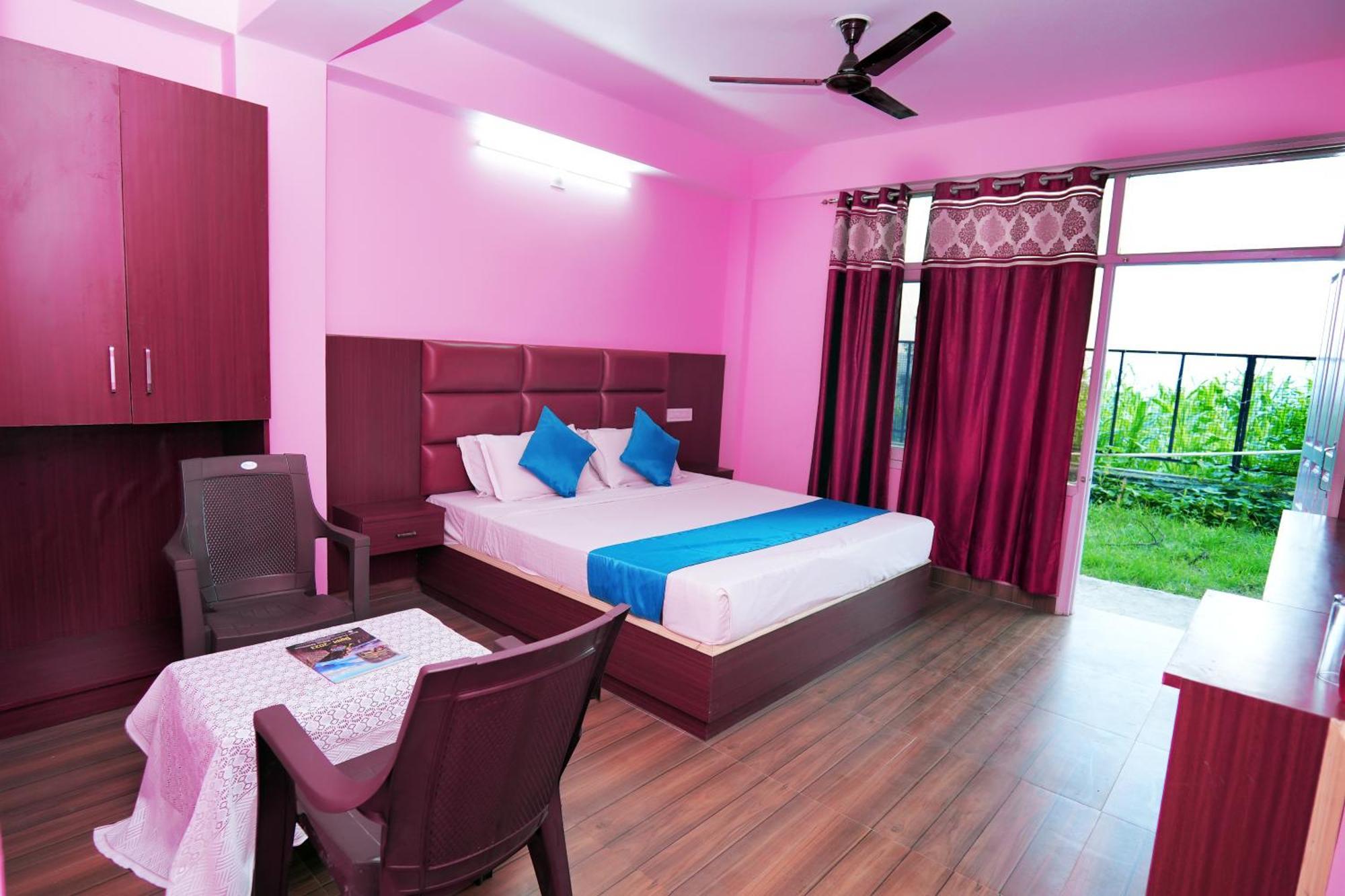 Shimla Hills Apartments 2Bhk Exterior foto
